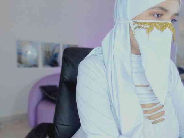 salma-isawwi webcam