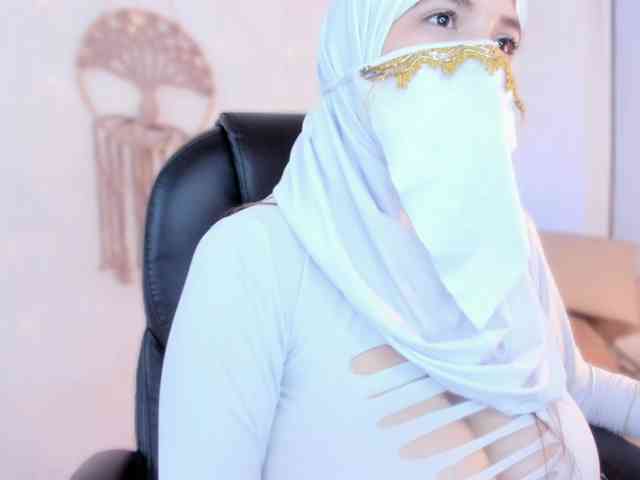salma-isawwi webcam