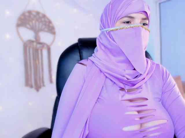 salma-isawwi webcam
