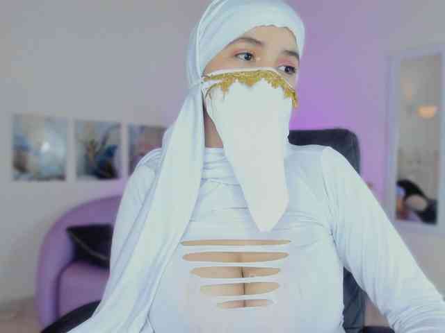 salma-isawwi Live Webcam on BongaCams