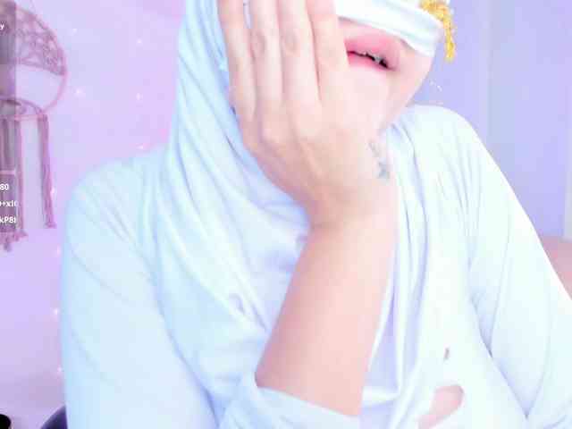 salma-isawwi webcam