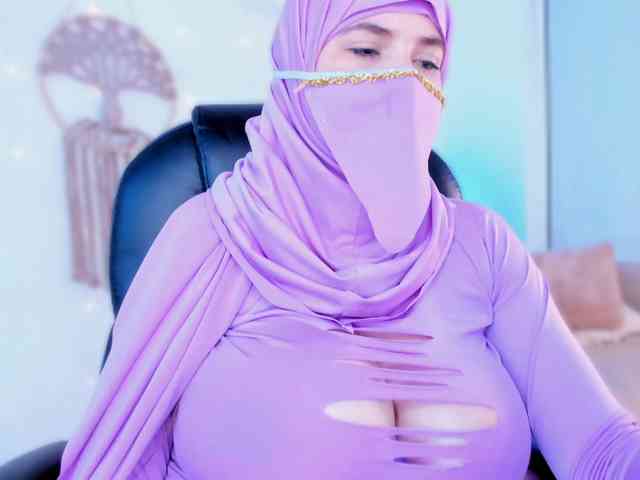 salma-isawwi webcam