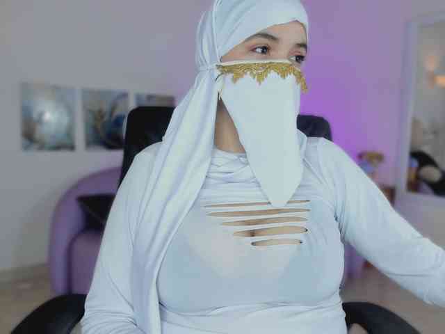 salma-isawwi webcam
