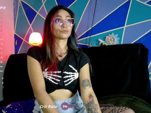 Elizabeth911's BongaCams show and profile