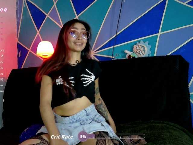 Elizabeth911's BongaCams show and profile