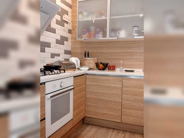 EnergyGirl's BongaCams show and profile