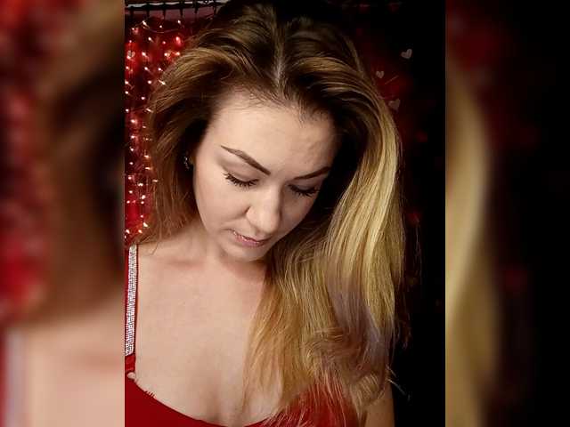 EnergyGirl on BongaCams