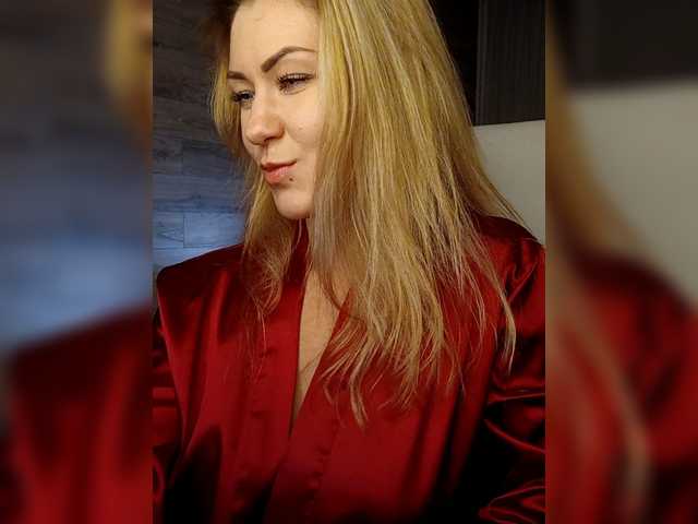 EnergyGirl's BongaCams show and profile