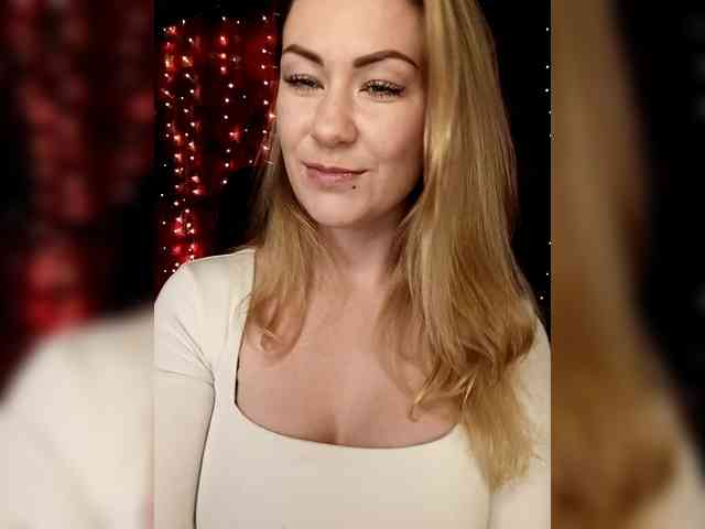 EnergyGirl webcam
