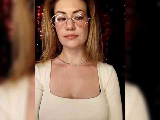 EnergyGirl webcam