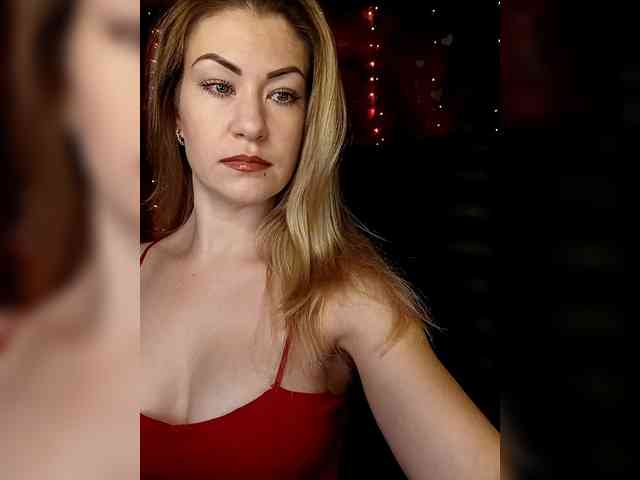 EnergyGirl webcam