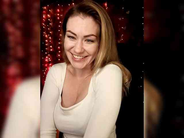EnergyGirl webcam