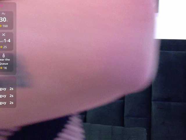 mamaneedsfun's BongaCams show and profile