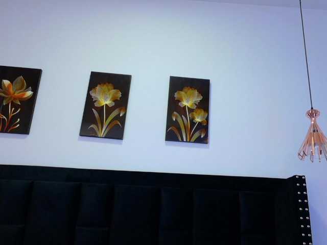 mamaneedsfun's BongaCams show and profile