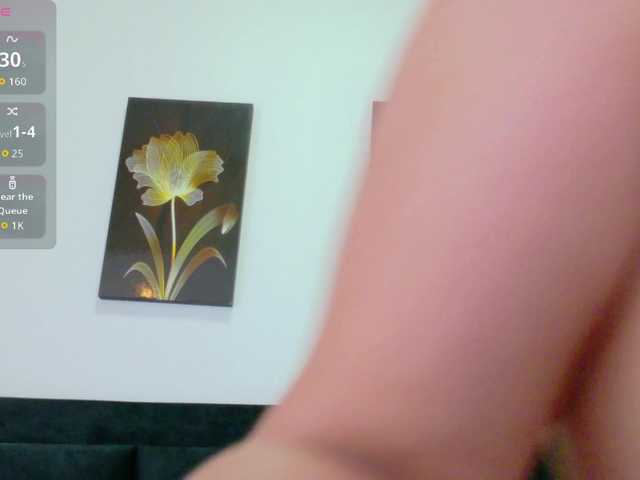 mamaneedsfun's BongaCams show and profile