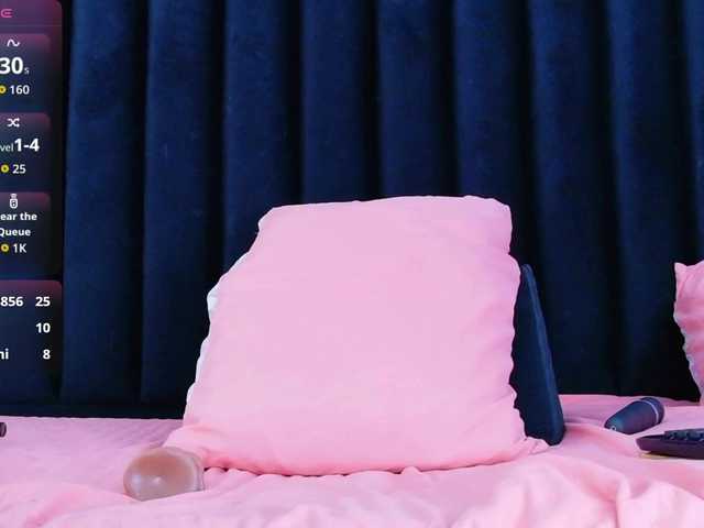 mamaneedsfun's BongaCams show and profile