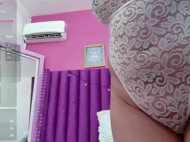 mamaneedsfun webcam