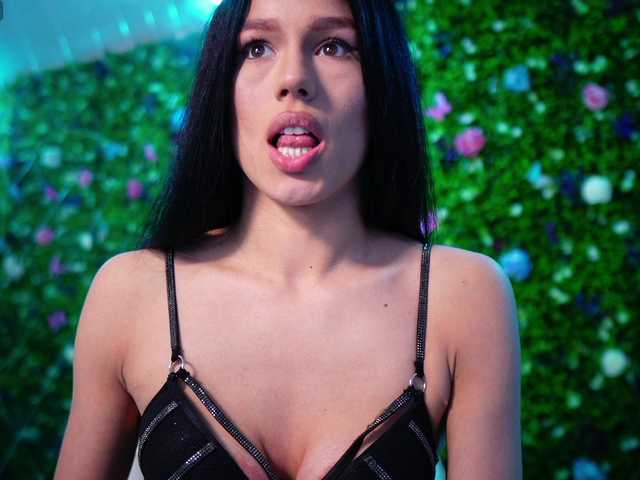 babynyco's BongaCams show and profile