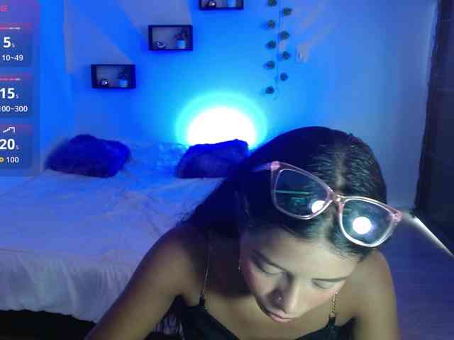 Nayeli29 webcam