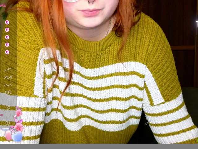 Aliciaredluv's BongaCams show and profile