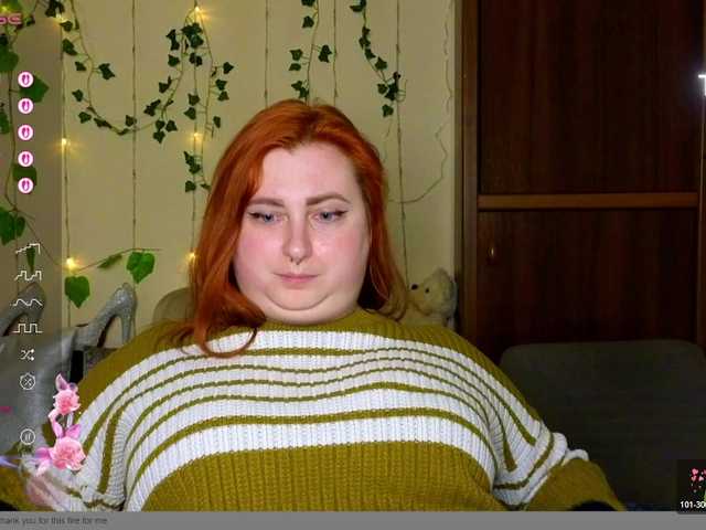 Aliciaredluv's BongaCams show and profile