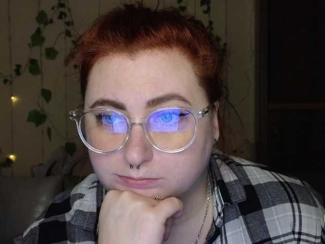 Preview of aliciaredluv