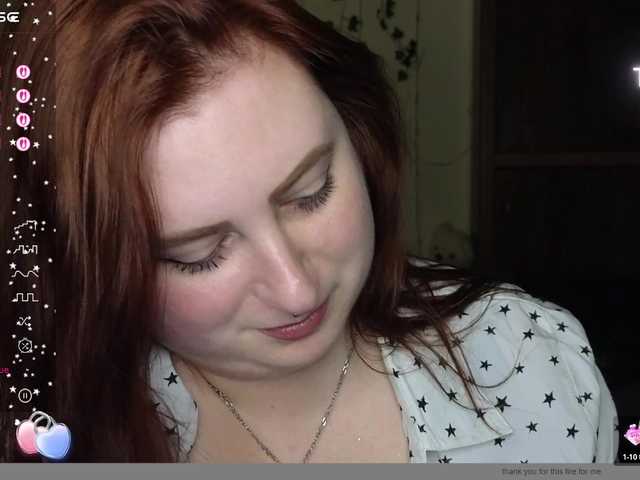 Aliciaredluv's BongaCams show and profile