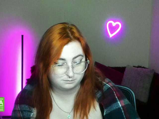 Aliciaredluv from BongaCams