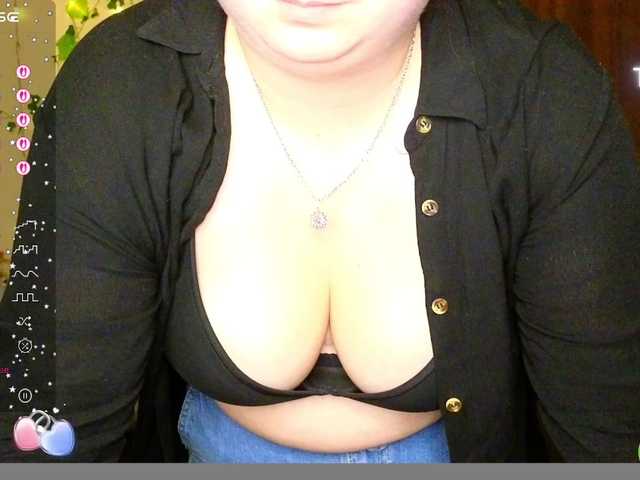 BongaCams Aliciaredluv is Freechat Aliciaredluv — The first successful day here