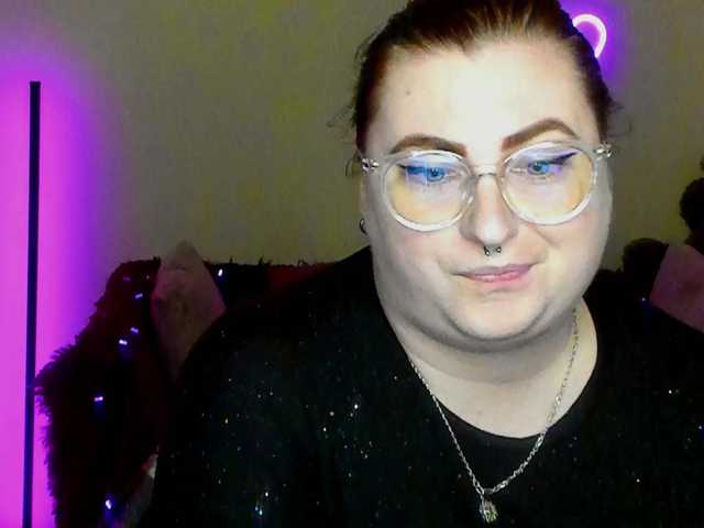 Preview of aliciaredluv