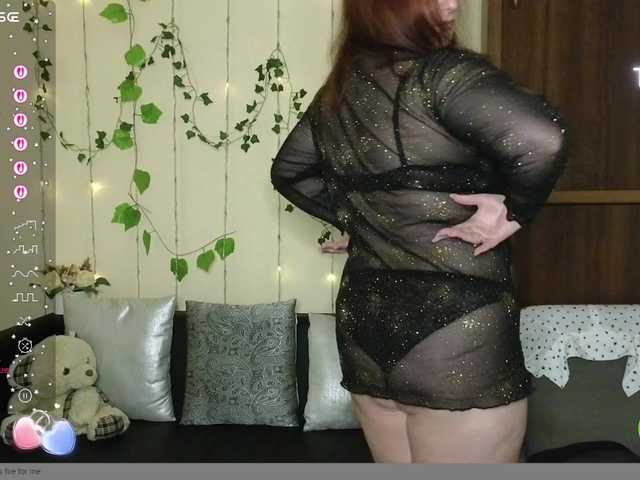 Aliciaredluv's BongaCams show and profile