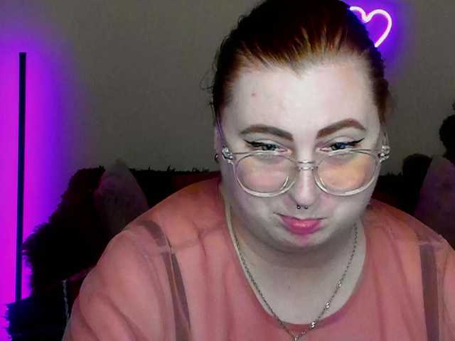 Preview of aliciaredluv