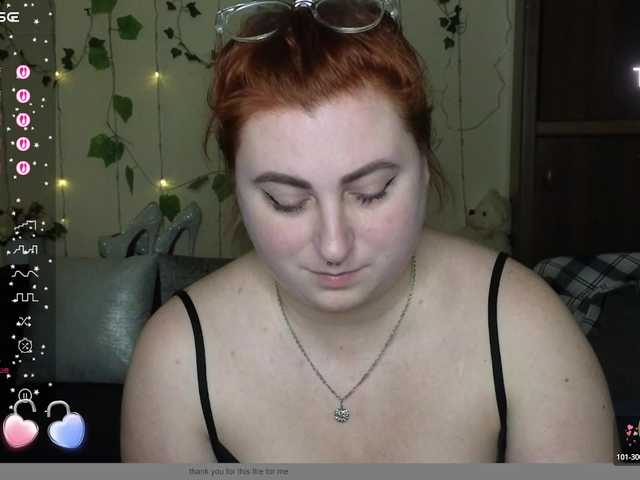 Aliciaredluv's BongaCams show and profile