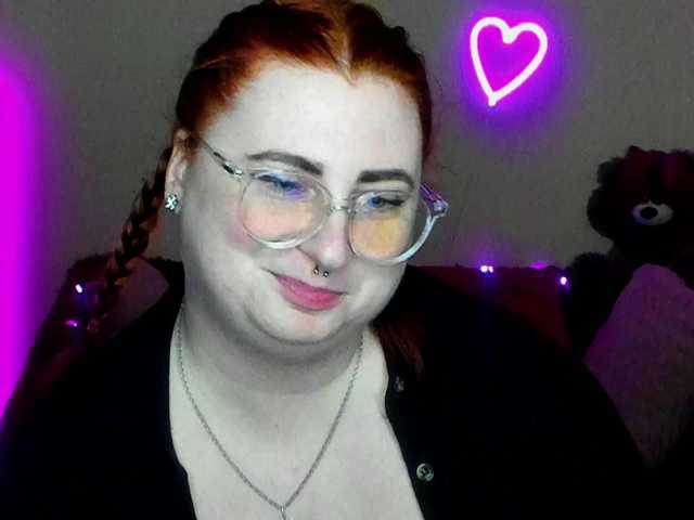 Preview of aliciaredluv