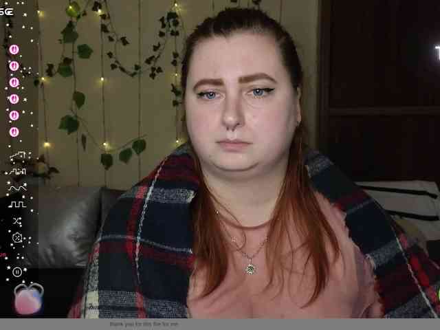 Aliciaredluv Live Webcam on BongaCams