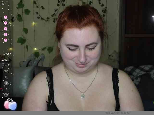 Aliciaredluv Live Webcam on BongaCams