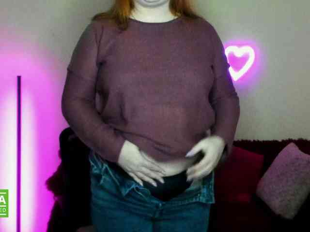 Aliciaredluv webcam