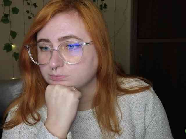 Aliciaredluv bongacams