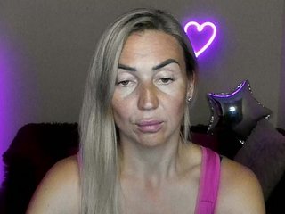 Jullyblondkiss Porn Show