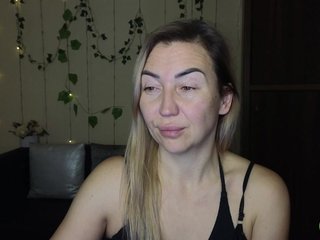 Jullyblondkiss Porn Show