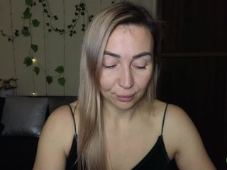 Jullyblondkiss Porn Show