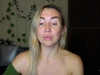 Jullyblondkiss Porn Show