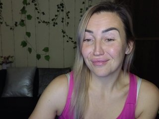 Jullyblondkiss Porn Show