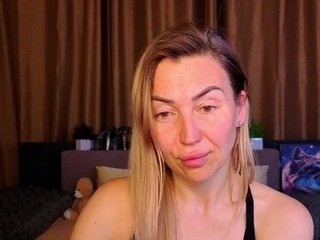 Jullyblondkiss Porn Show