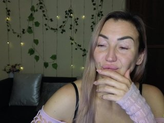 Jullyblondkiss Porn Show