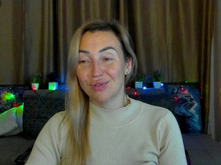 Jullyblondkiss Porn Show