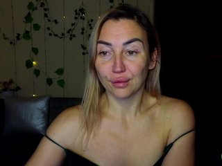 Jullyblondkiss Porn Show