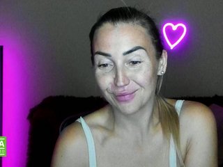 Jullyblondkiss Porn Show