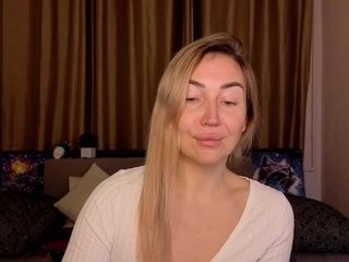 Jullyblondkiss Porn Show