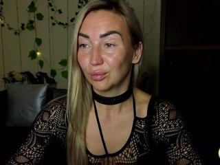 Jullyblondkiss Porn Show